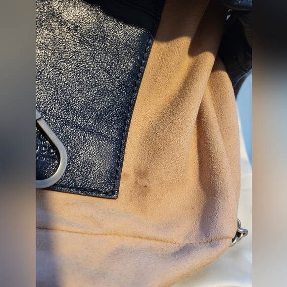 🚫Sold on Mercari🚫Authentic Gucci mini bucket bag - Picture 11 of 13